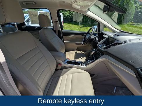 Used 2015 Ford C-MAX Energi SEL w/ Equipment Group 303A FWD image 12