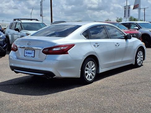 Used 2018 Nissan Altima 2.5 S w/ S Convenience Package FWD image 8