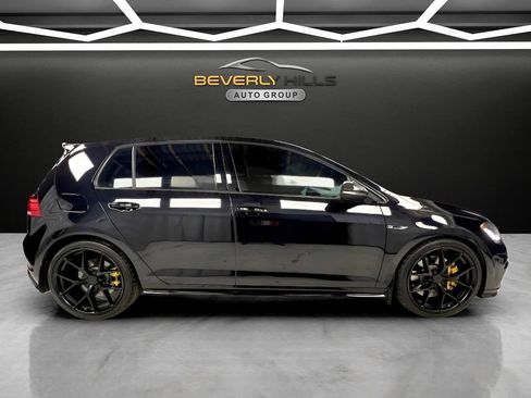 Used 2019 Volkswagen Golf R 4-Door AWD/4WD image 6