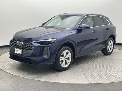 Used 2025 Audi Q5 Premium w/ Convenience Package