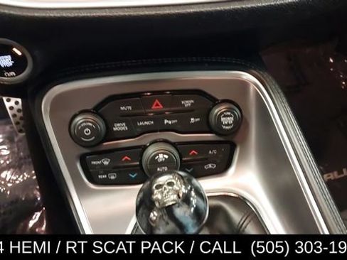 Used 2022 Dodge Challenger R/T Scat Pack RWD image 30