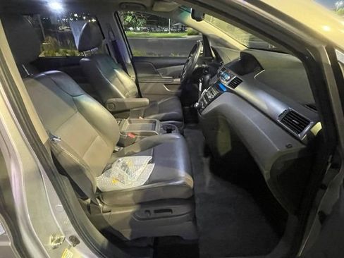 Used 2013 Honda Odyssey Sport-L image 32
