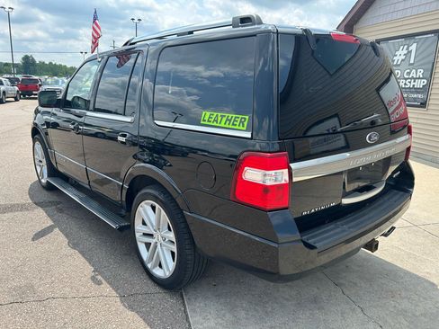 Used 2016 Ford Expedition Platinum AWD/4WD image 7