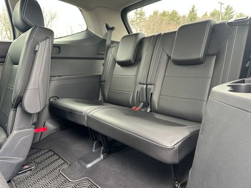 Used 2023 Volkswagen Atlas SE image 14
