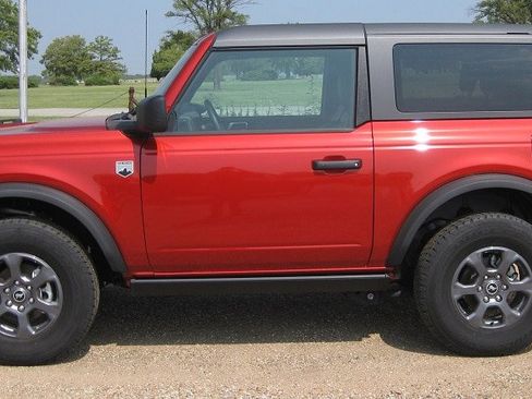 Used 2024 Ford Bronco Big Bend AWD/4WD image 6