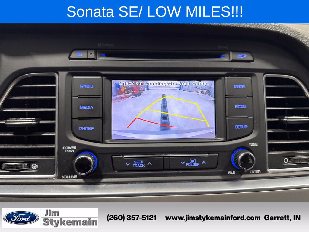 Used 2015 Hyundai Sonata SE w/ Option Group 09 FWD image 24
