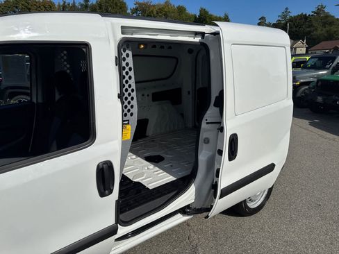 Used 2021 RAM ProMaster City Tradesman image 29