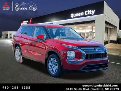 New 2025 Mitsubishi Outlander ES