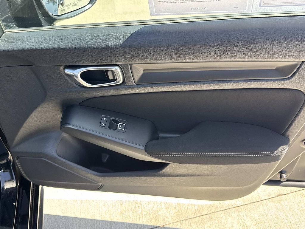 Certified 2024 Honda Civic Sport image 18