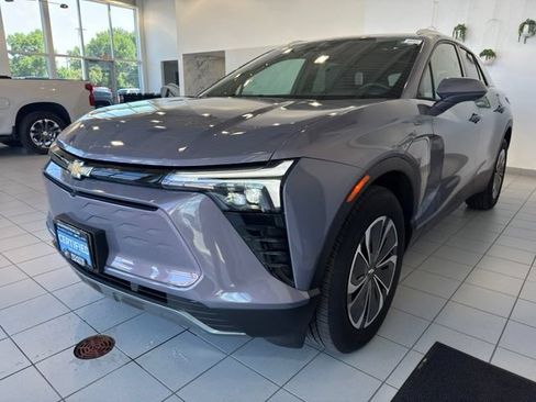 Used 2024 Chevrolet Blazer EV LT AWD/4WD image 33