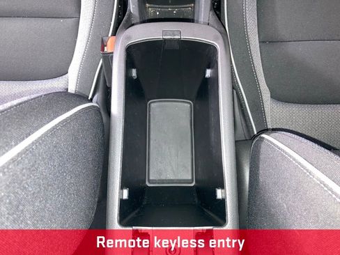 Used 2025 Chevrolet TrailBlazer LT image 13