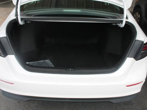 Used 2023 Honda Accord EX image 22