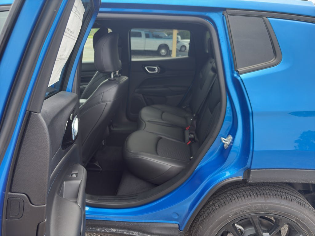 New 2026 Jeep Compass Latitude AWD/4WD image 14