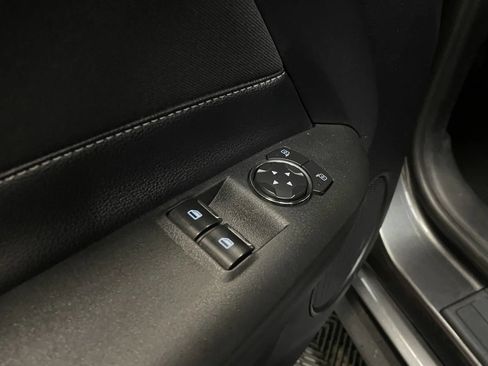 Used 2018 Ford Mustang GT w/ Black Accent Pkg RWD image 25