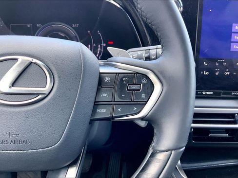 Used 2024 Lexus RX 350h w/ Accessory Package (Z1) AWD/4WD image 23