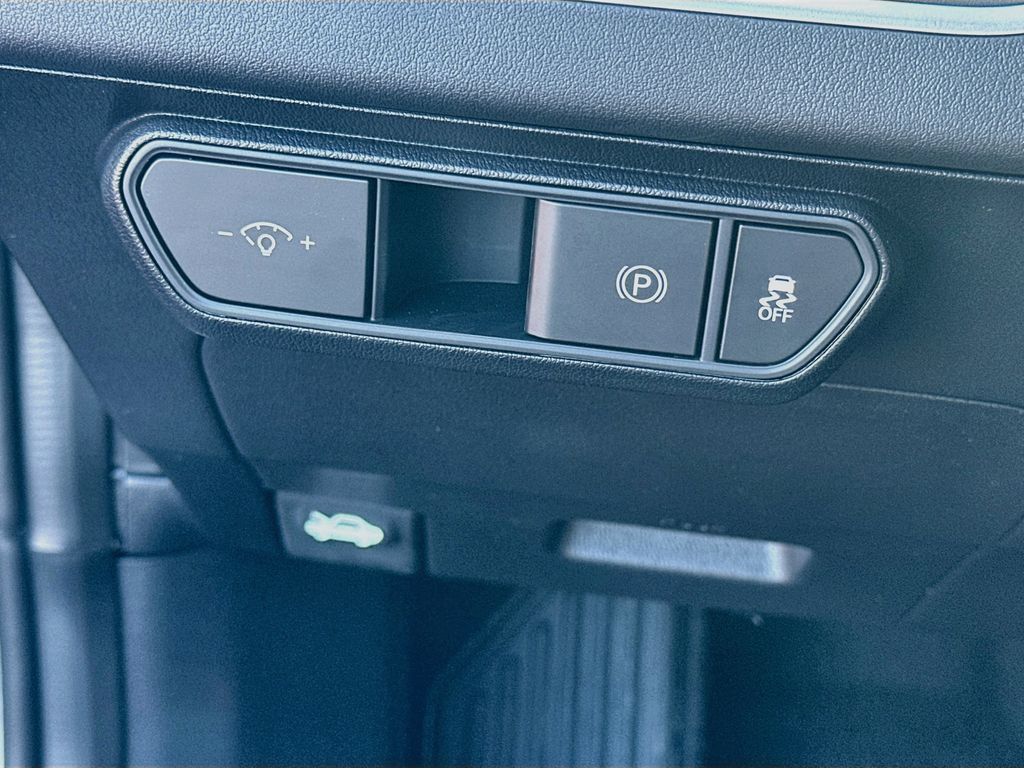 New 2026 Kia K4 FWD image 10
