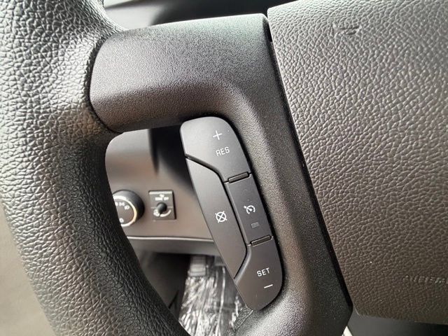 Used 2025 Chevrolet Express 3500 LT w/ LT Preferred Equipment Group RWD image 19