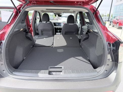 Used 2026 Nissan Kicks SV w/ SV Premium Package FWD image 20