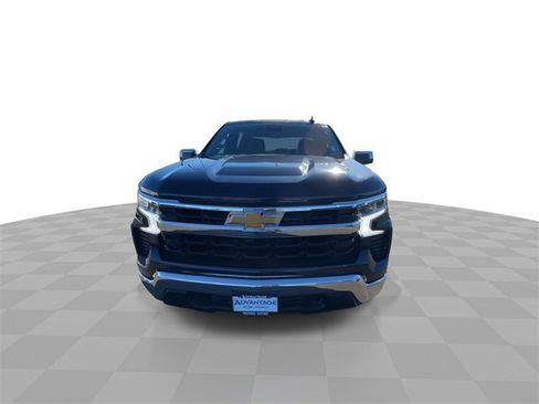 Certified 2024 Chevrolet Silverado 1500 LT image 3