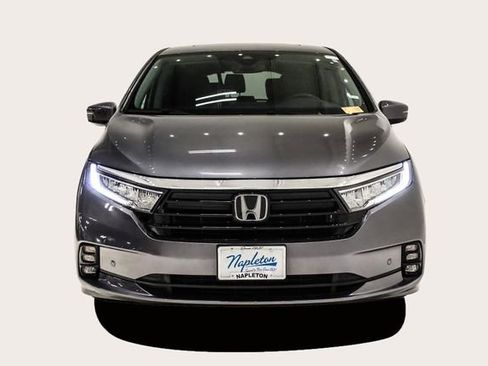 Used 2023 Honda Odyssey Elite image 3