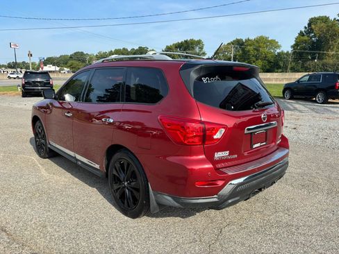 Used 2017 Nissan Pathfinder Platinum w/ Midnight Edition Package AWD/4WD image 3