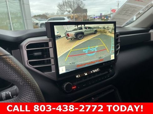 Used 2024 Toyota Tundra Limited image 25