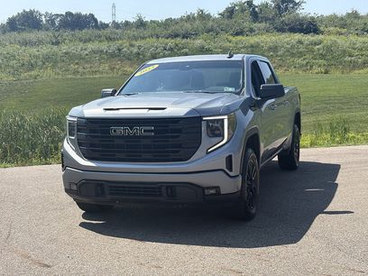 Used 2023 GMC Sierra 1500 Elevation