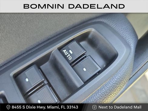 Used 2022 Ford Ranger XLT w/ Equipment Group 301A Mid image 12