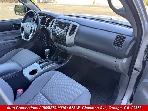 Used 2012 Toyota Tacoma PreRunner w/ SR5 Pkg RWD image 10