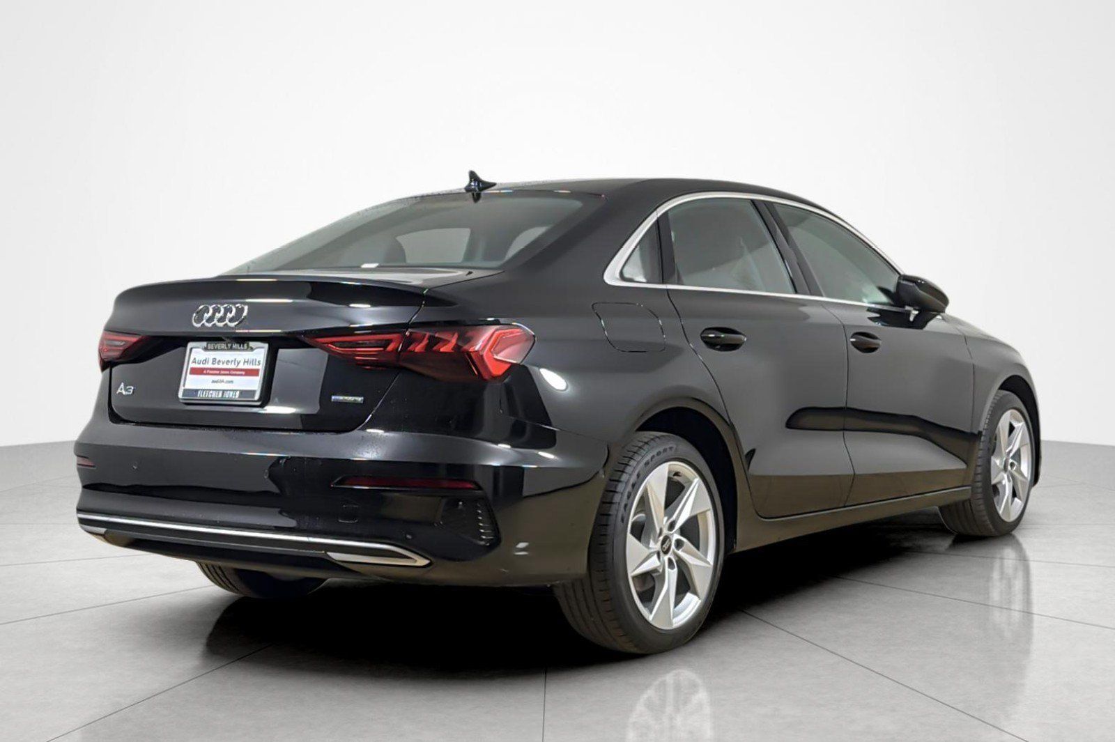 Used 2023 Audi A3 2.0T Premium Plus w/ Premium Plus Package AWD/4WD image 5