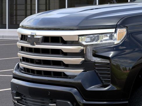 New 2026 Chevrolet Silverado 1500 High Country AWD/4WD image 13