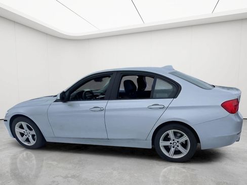 Used 2014 BMW 328i xDrive Sedan AWD/4WD image 9