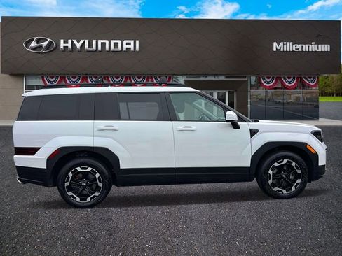 Certified 2025 Hyundai Santa Fe SEL image 5