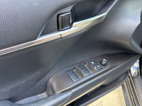 Used 2024 Toyota Camry LE image 9