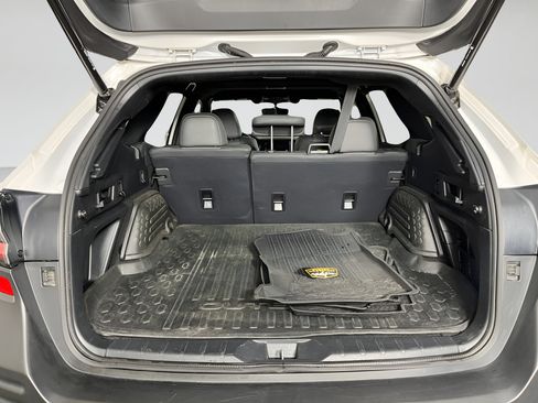 Used 2022 Subaru Outback Wilderness w/ Wilderness Package AWD/4WD image 18