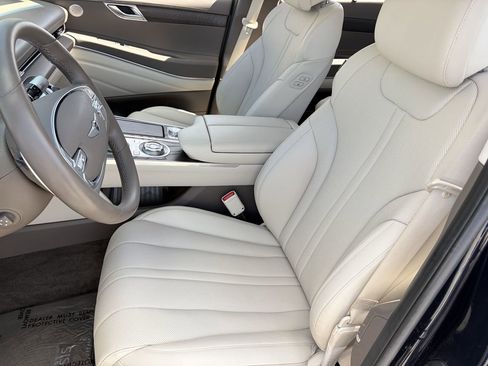 Used 2024 Genesis GV80 2.5T AWD/4WD image 19