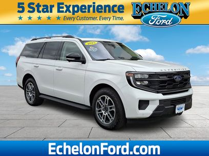 Used 2025 Ford Expedition Active