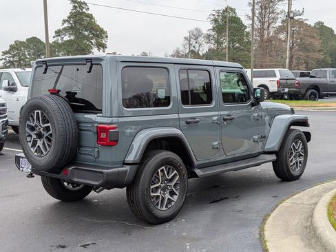 New 2026 Jeep Wrangler Sahara image 5