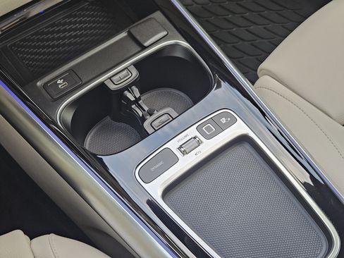 Certified 2026 Mercedes-Benz GLA 250 image 11