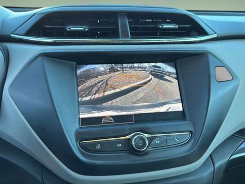 Used 2022 Chevrolet TrailBlazer LS image 27
