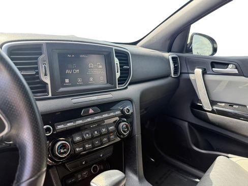 Used 2019 Kia Sportage EX w/ EX Sport Appearance Package AWD/4WD image 12