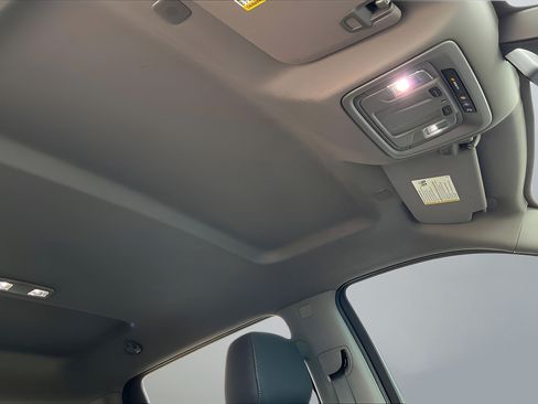 Used 2022 Chevrolet Silverado 1500 RST RWD image 24