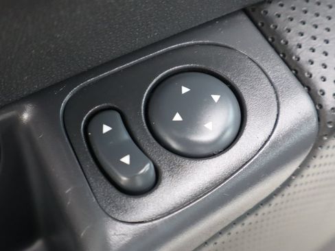 Used 2015 FIAT 500 Sport FWD image 25