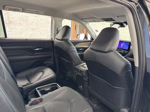 Certified 2024 Toyota Grand Highlander Limited image 45
