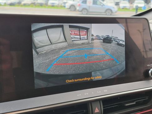 Certified 2023 Toyota Prius Prime FWD image 29