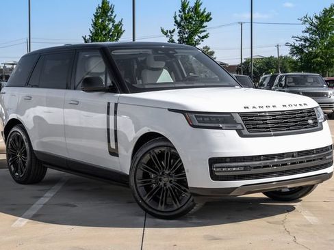 New 2026 Land Rover Range Rover Long Wheelbase SE AWD/4WD image 7