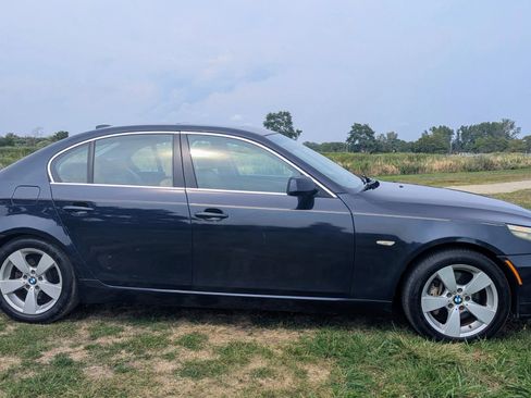 Used 2008 BMW 528xi Sedan image 5