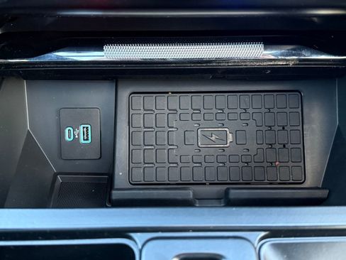 Certified 2023 Ford F150 Lariat w/ Equipment Group 502A High image 27