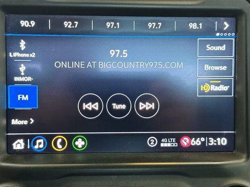 Used 2020 Chevrolet Silverado 2500 LT w/ Advanced Trailering Package AWD/4WD image 15