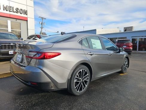 New 2026 Toyota Camry XLE AWD/4WD image 13